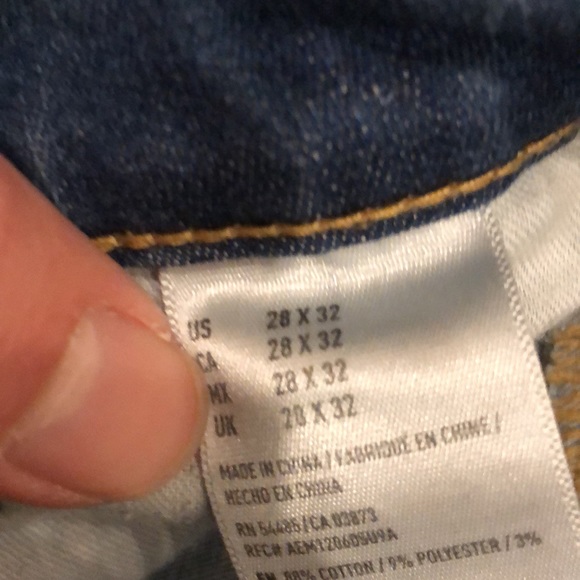 American Eagle Pants (28x32) - Picture 3 of 3